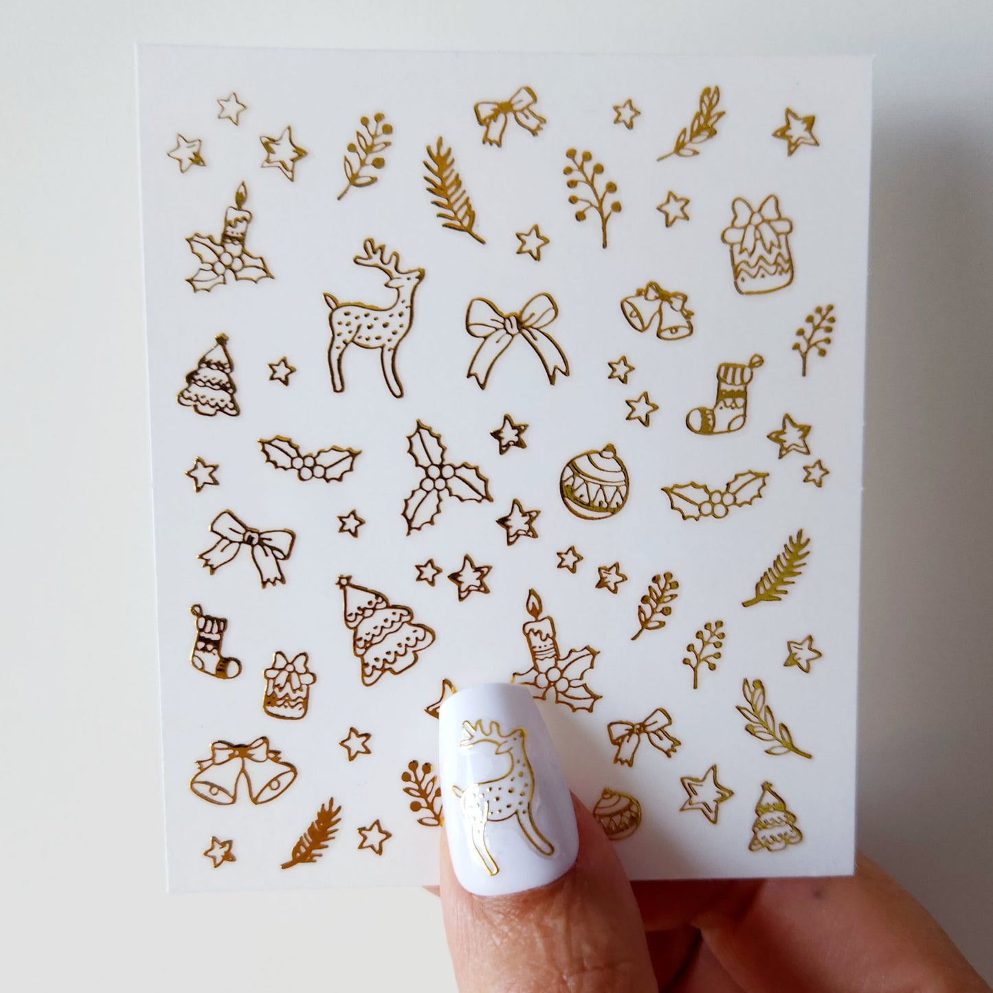 stickers ongles Noël (sapins, houx, boules de Noël....)