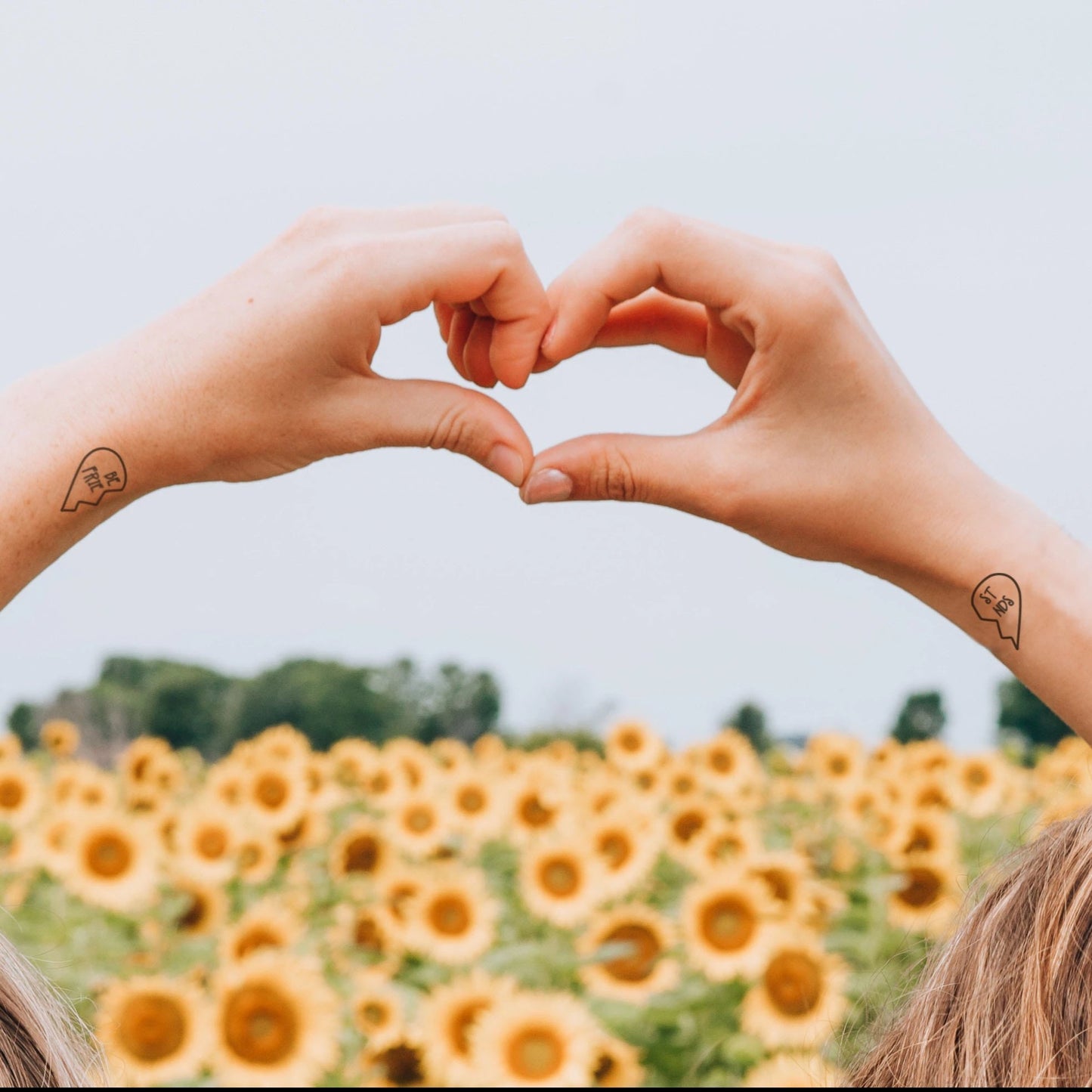 tatouage temporaire best friends avec deux moitiés de coeur (lot de 4) - encredelicate