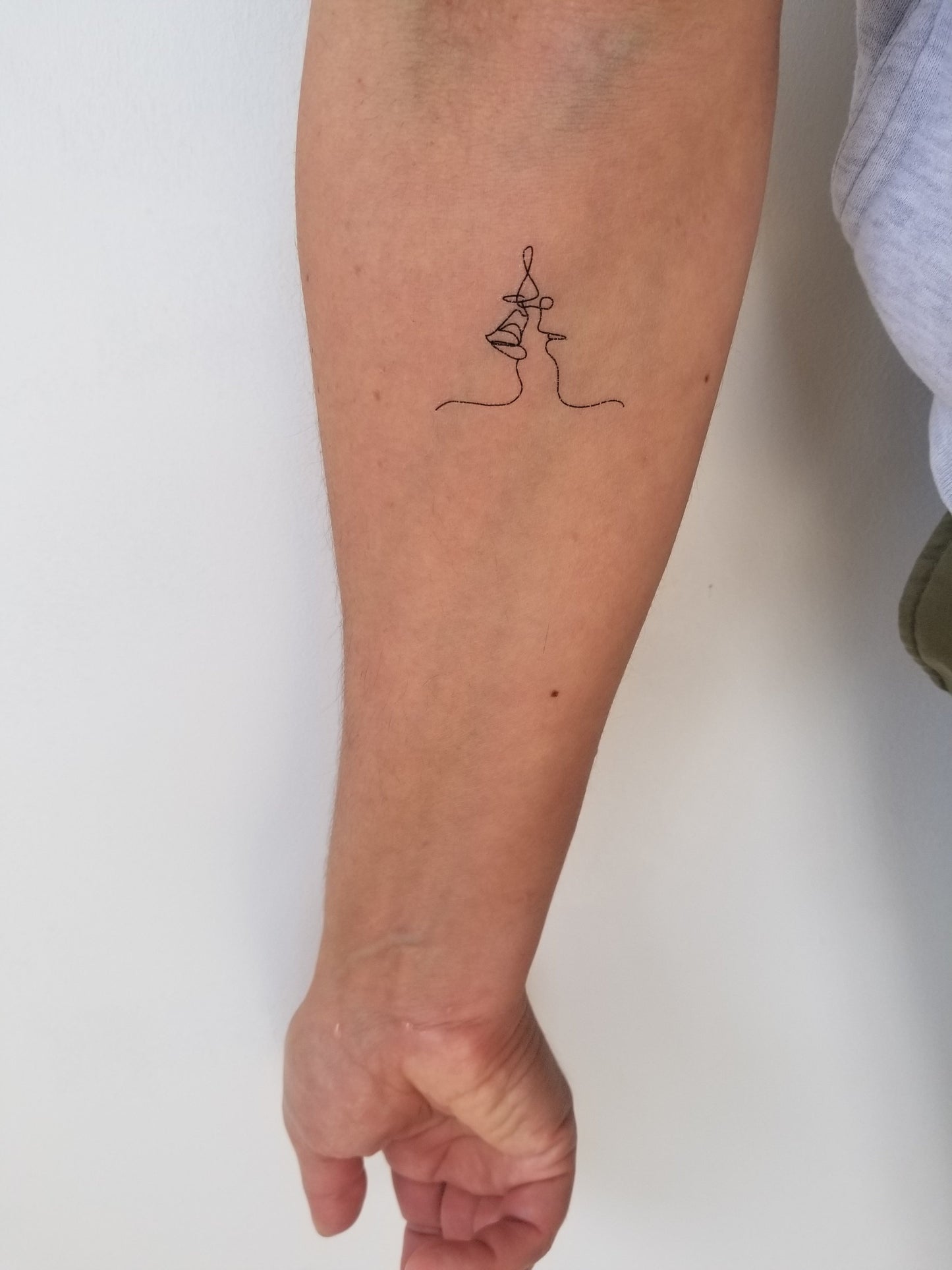 tatouage temporaire baiser couple (lot de 2)