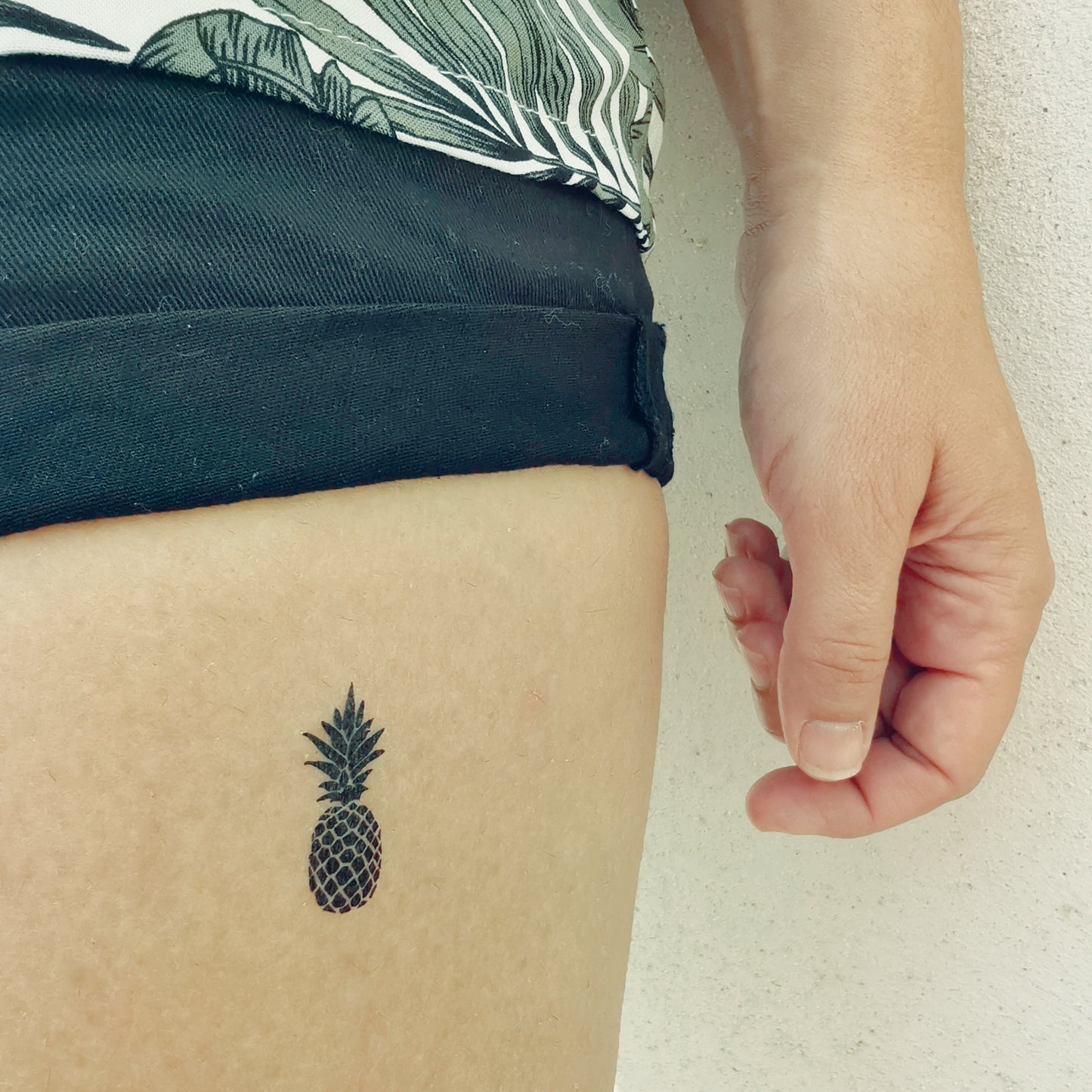 Tatouage temporaire petit ananas (lot de 4)