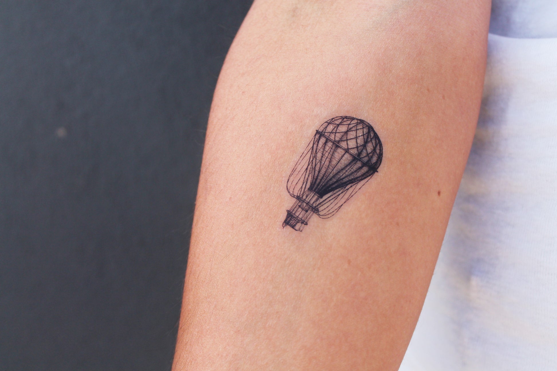 tatouage temporaire montgolfière vintage en noir (lot de 2) - encredelicate