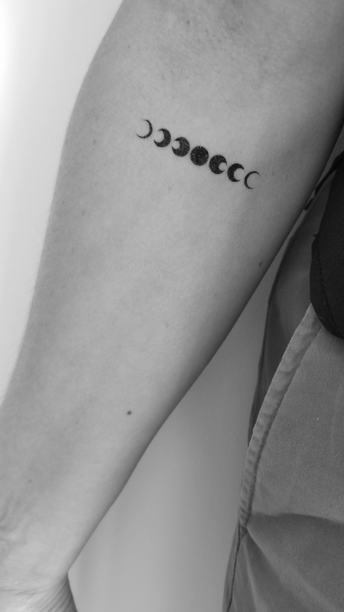 tatouage temporaire phases de la lune (lot de 3)
