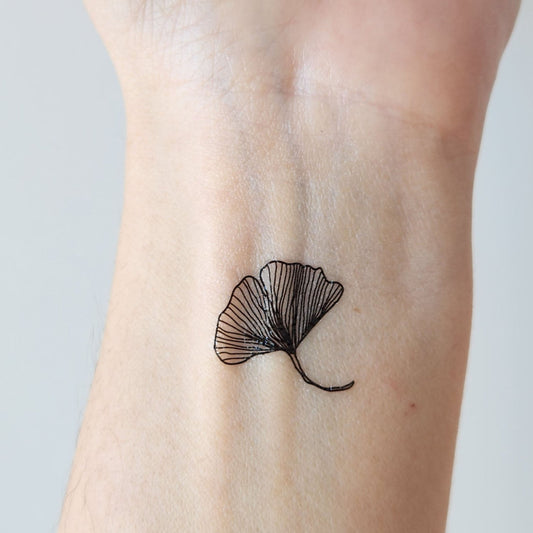 petite feuille ginkgo tatouage temporaire (set de 4)