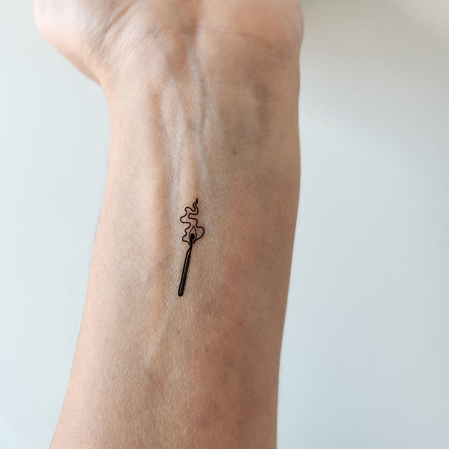 tatouage temporaire allumette (set de 4)