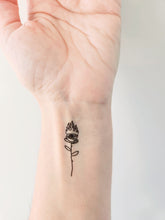 Charger l&#39;image dans la galerie, tatouage temporaire rose en feu (set de 2 tatouages)