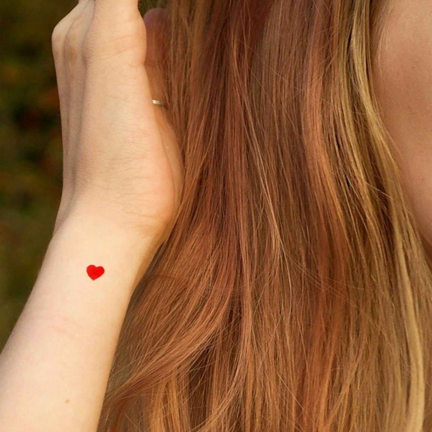 Tatouages temporaires cœur rouge – Mini tattoos (lot de 15)