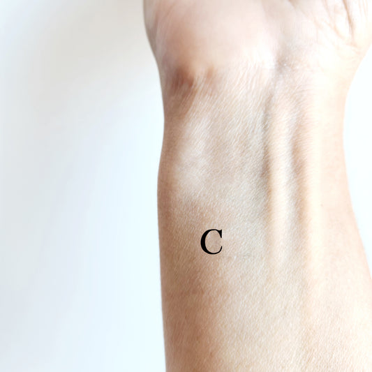 tatouage temporaire lettre majuscule C (set de 12)