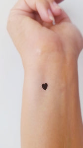 tatouage temporaire coeurs noirs (set de 15)