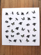 Charger l&#39;image dans la galerie, stickers nail art abeille, papillon, libellule et coccinelle