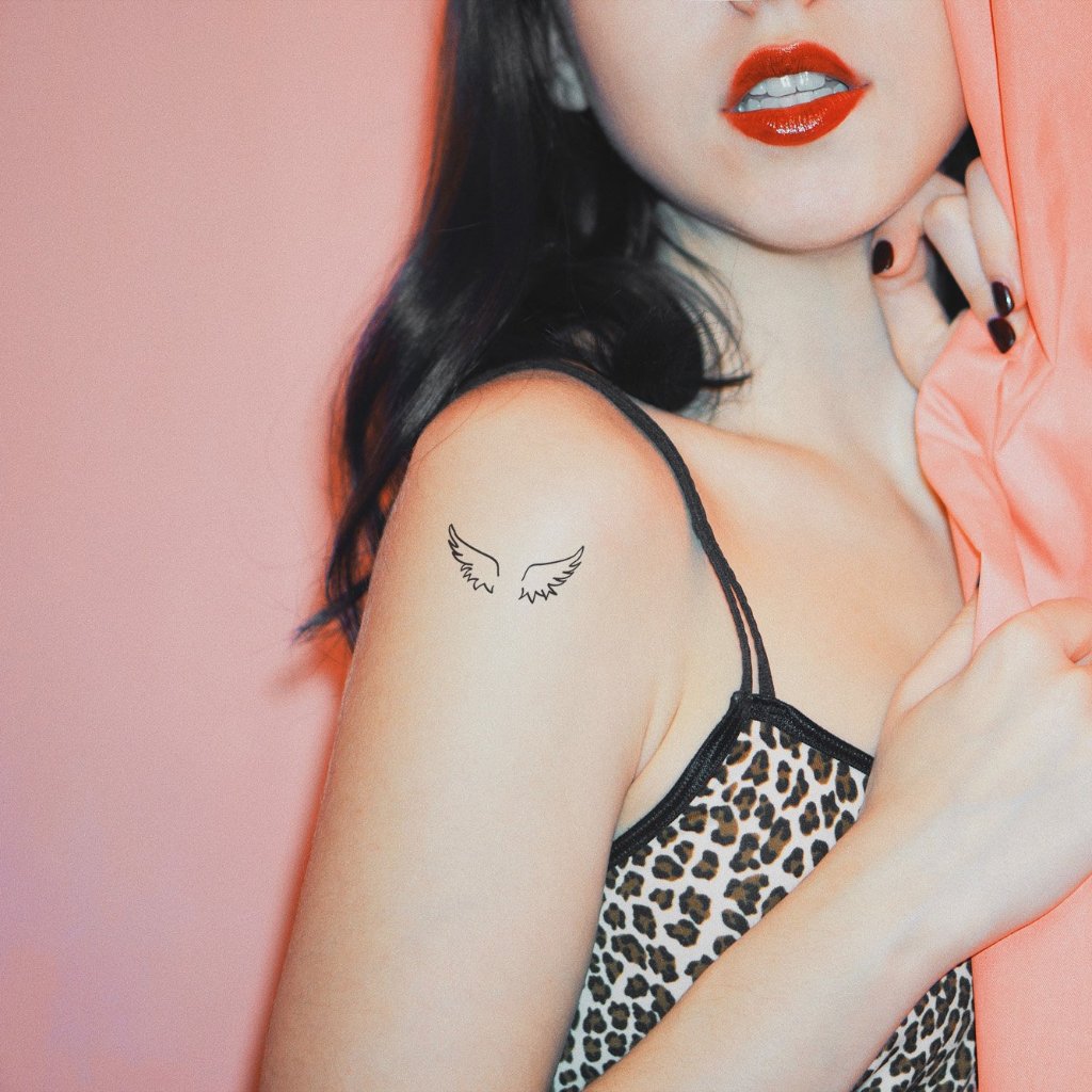 tatouage temporaire de paire d'ailes minimalistes (lot de 2) - encredelicate 